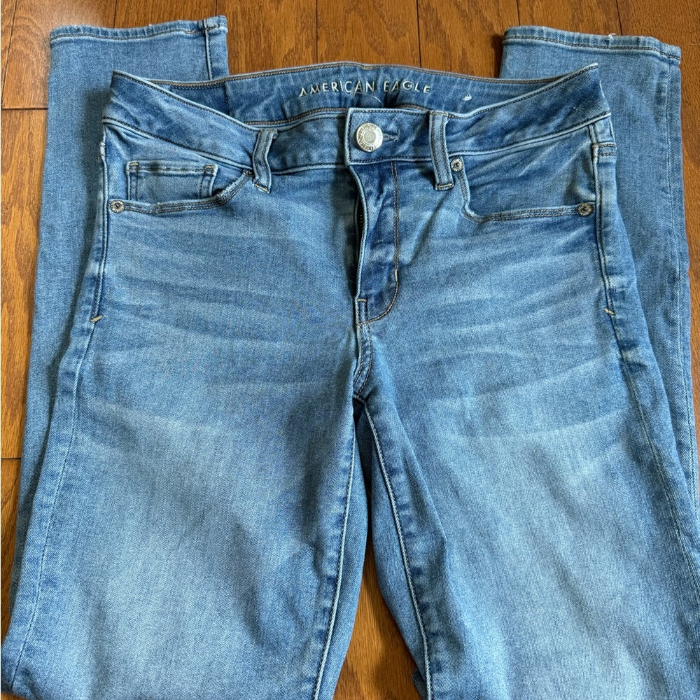 American Eagle skinny jeans
